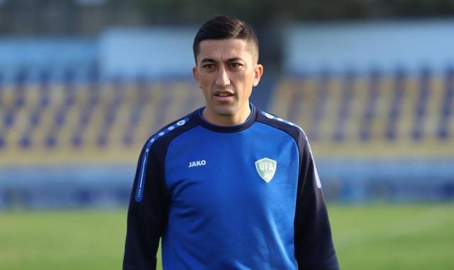 艾哈肋骨断掉3根也要出战40强赛：打止痛药也要上！