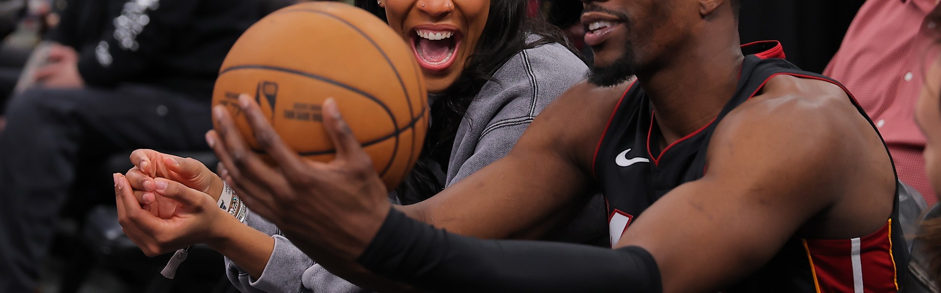 KAIYUN ET-阿德巴约谈阿贾：每天都能从她那获得启发 很感激生命中有她