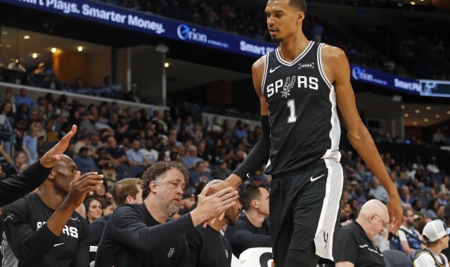 棋牌-追梦：文班想要从SGA手里抢走MVP 还需要几场标志性的表现