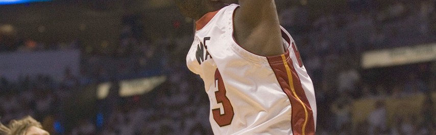 棋牌-贝弗利：抛开生涯只比较巅峰高度 06韦德各项数据都比不上18哈登