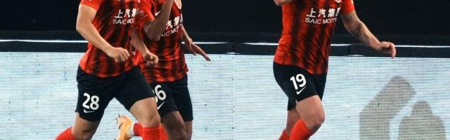 真人-海港高开低走进攻成难题 缺兵少将莱科如何变阵？