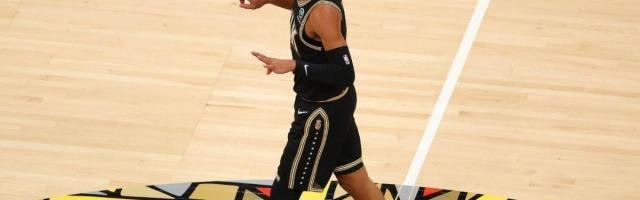 KAIYUN ET-连砍高分助老鹰走出泥潭 特雷·杨用行动致敬科比